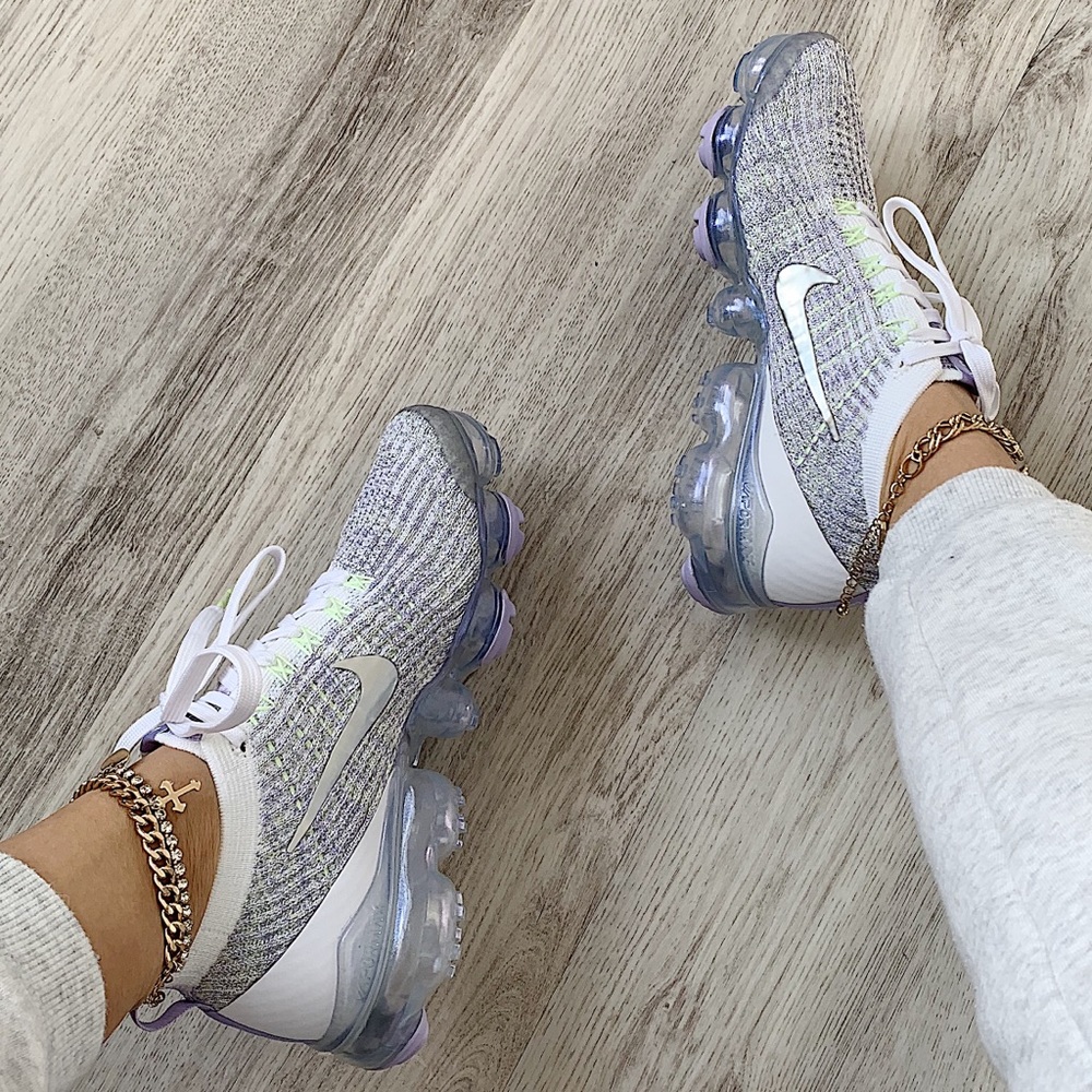 Nike air vapormax flyknit sneakers - Picture 2 of 8